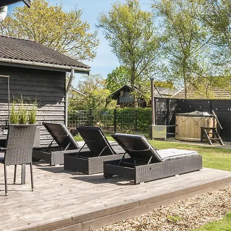 Casa vacanze 3 Bedroom Cozy In *