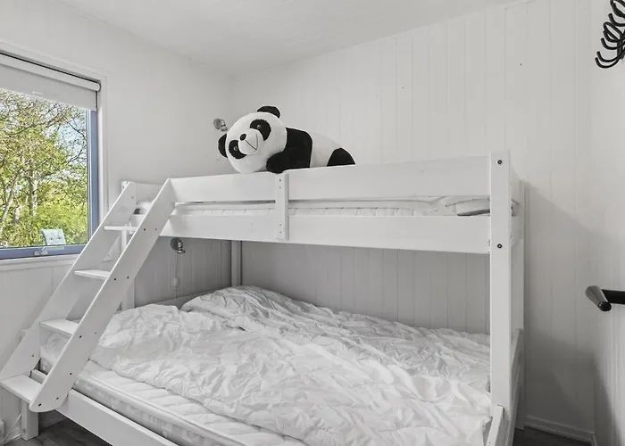 Дом отдыха 3 Bedroom Cozy In