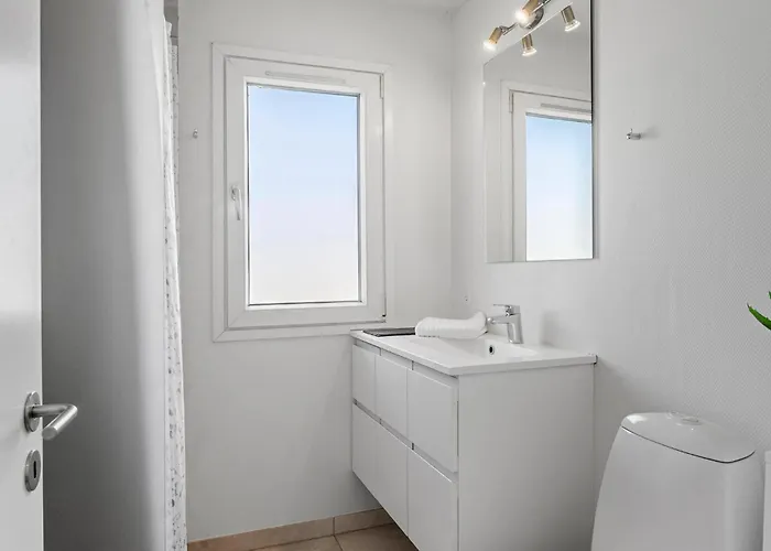 3 Bedroom Cozy In Дом отдыха
