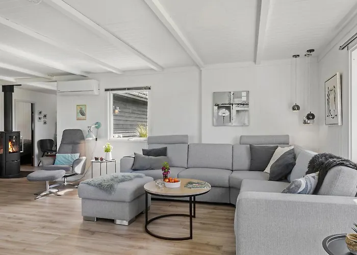 3 Bedroom Cozy In Дом отдыха Vinderup